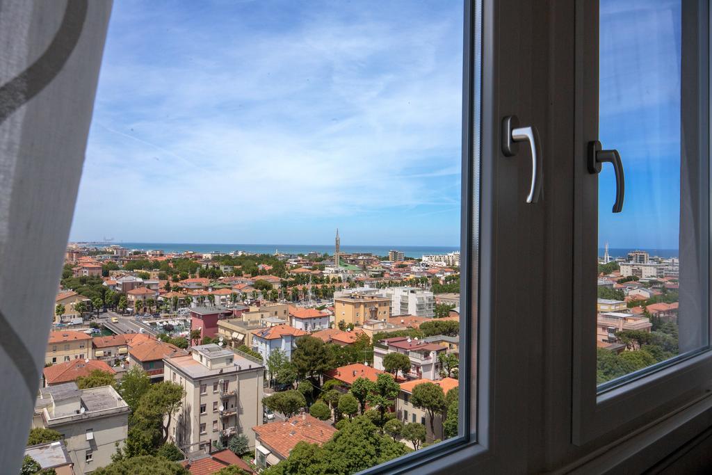 Federico Fellini Apartment Римини Экстерьер фото